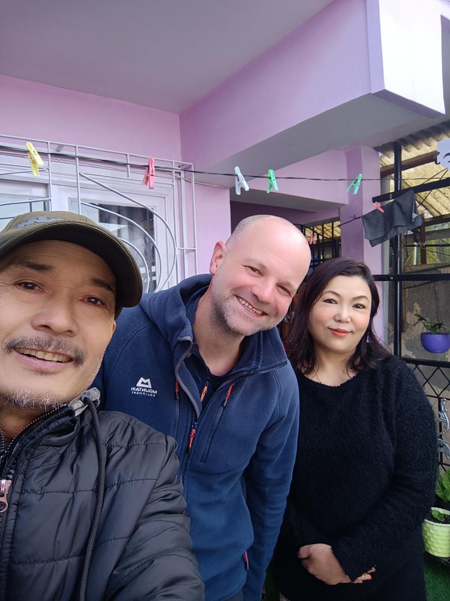 Dew Drops Guest House ダージリン エクステリア 写真
